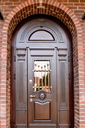 أبواب مقوسة: مستجدات عصرية في الداخل