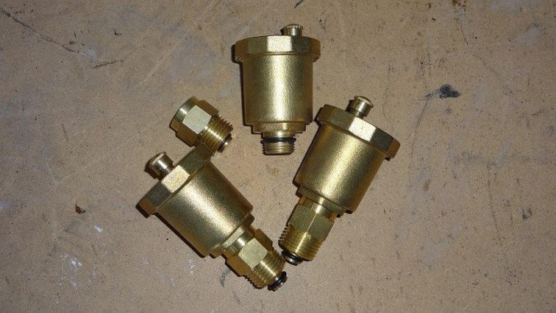 automatisk luftudluftningsfoto