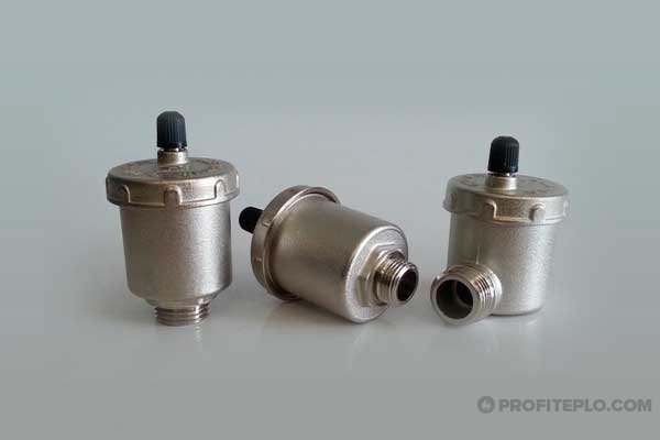 Installation af en ventilationsåbning i varmesystemet