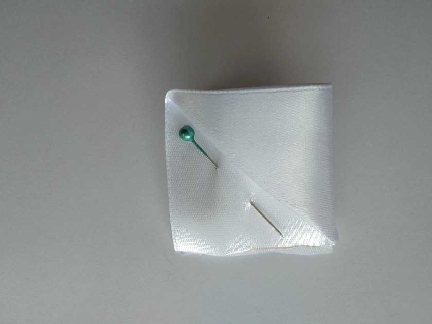 DIY -jouset eri materiaaleista - vaihtoehdot kotitekoisille jousille, suunnitteluideoita - vaiheittaiset ohjeet DIY -käsitöiden luomiseen