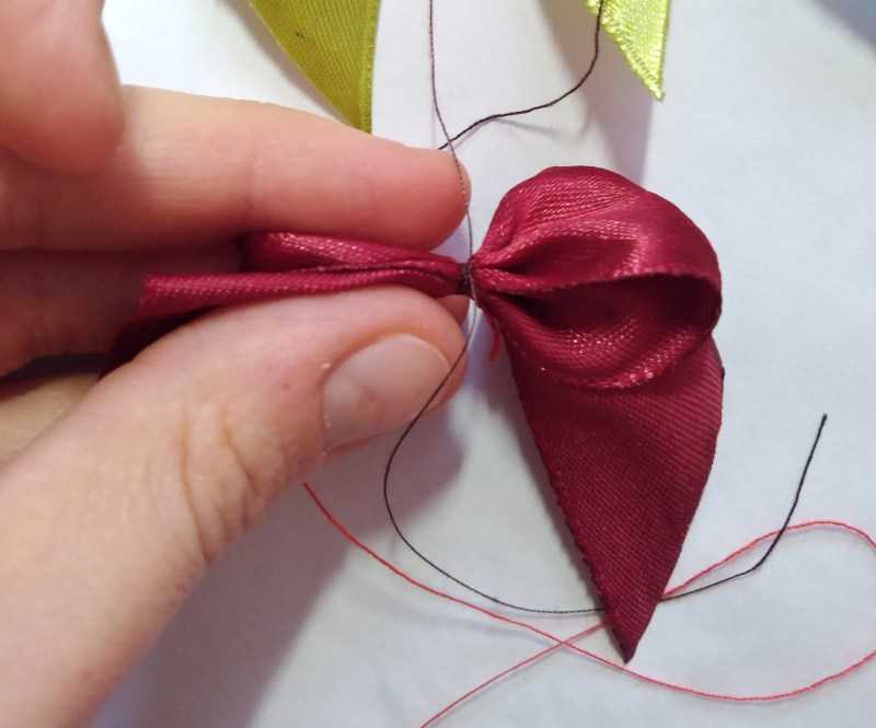 DIY -jouset eri materiaaleista - vaihtoehdot kotitekoisille jousille, suunnitteluideoita - vaiheittaiset ohjeet DIY -käsitöiden luomiseen