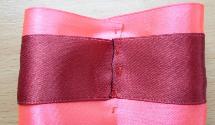 DIY -jouset eri materiaaleista - vaihtoehdot kotitekoisille jousille, suunnitteluideoita - vaiheittaiset ohjeet DIY -käsitöiden luomiseen