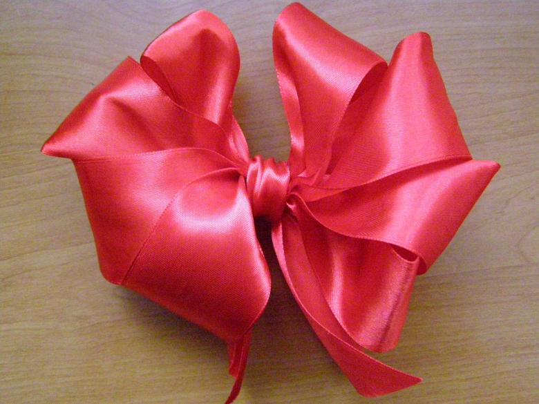 DIY -jouset eri materiaaleista - vaihtoehdot kotitekoisille jousille, suunnitteluideoita - vaiheittaiset ohjeet DIY -käsitöiden luomiseen