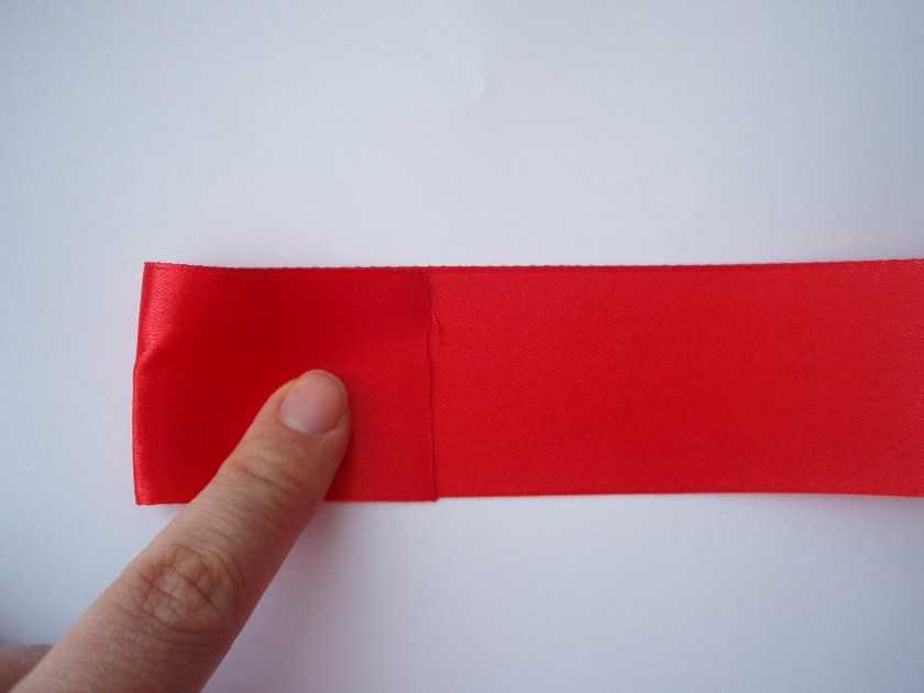 DIY -jouset eri materiaaleista - vaihtoehdot kotitekoisille jousille, suunnitteluideoita - vaiheittaiset ohjeet DIY -käsitöiden luomiseen