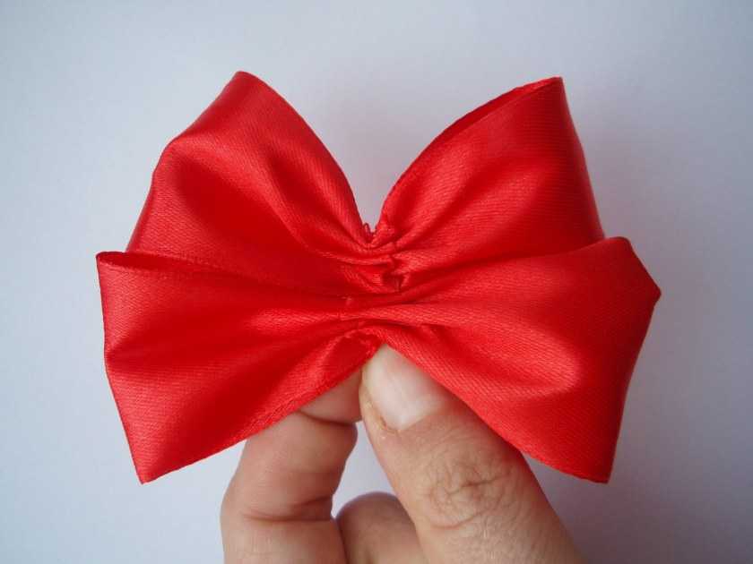 DIY -jouset eri materiaaleista - vaihtoehdot kotitekoisille jousille, suunnitteluideoita - vaiheittaiset ohjeet DIY -käsitöiden luomiseen