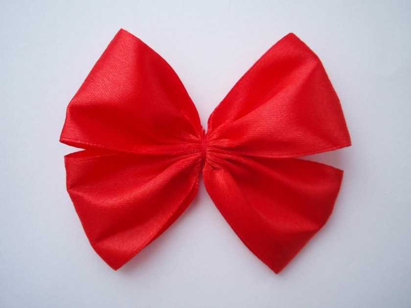 DIY -jouset eri materiaaleista - vaihtoehdot kotitekoisille jousille, suunnitteluideoita - vaiheittaiset ohjeet DIY -käsitöiden luomiseen