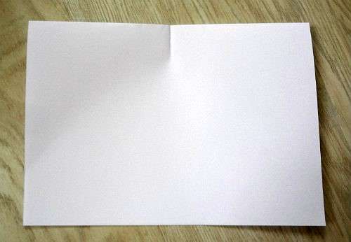 Origami papirbåde hvordan man laver en båd af papir i etaper