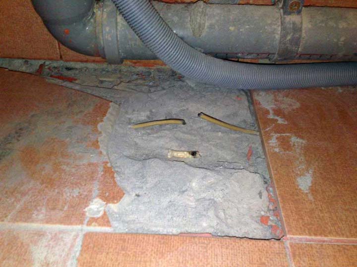 brud på en kerne af et varmekabel eller måtten, hvordan man finder