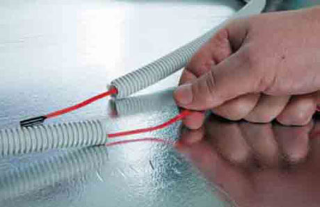 Termisk sensor i et bølgepaprør Termisk sensor i et bølgepaprør