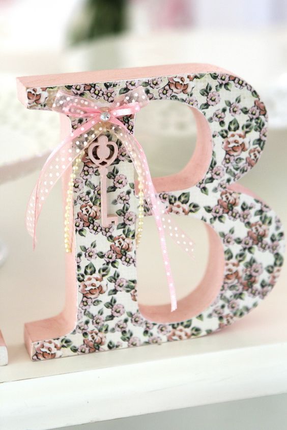 Hvad du kan gøre med dine egne hænder: meget er tilgængeligt for mange, en gennemgang af ideer