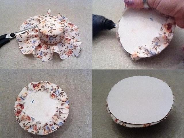 لإنهاء القبعة ، قم بالغراء على القاعدة الثانية ، مع إخفاء حواف القماش المشذّب.