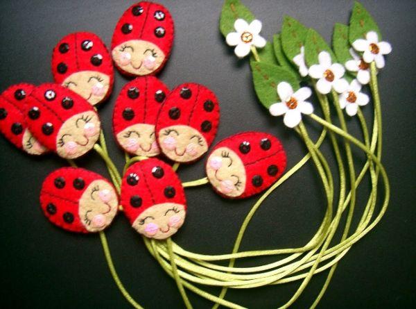 Κάνουμε ένα δώρο για τη 8η Μαρτίου για τη μαμά DIY χειροτεχνίες για τη μαμά στις 8 Μαρτίου