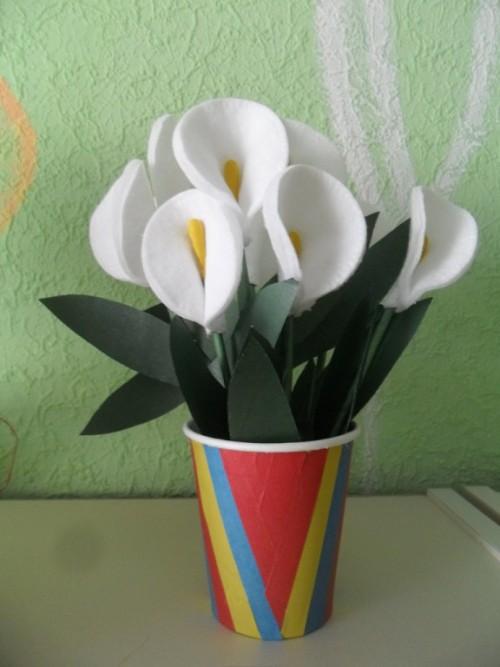 Κάνουμε ένα δώρο για τη 8η Μαρτίου για τη μαμά χειροτεχνίες για 8 Μαρτίου από βαμβακερά μαξιλάρια