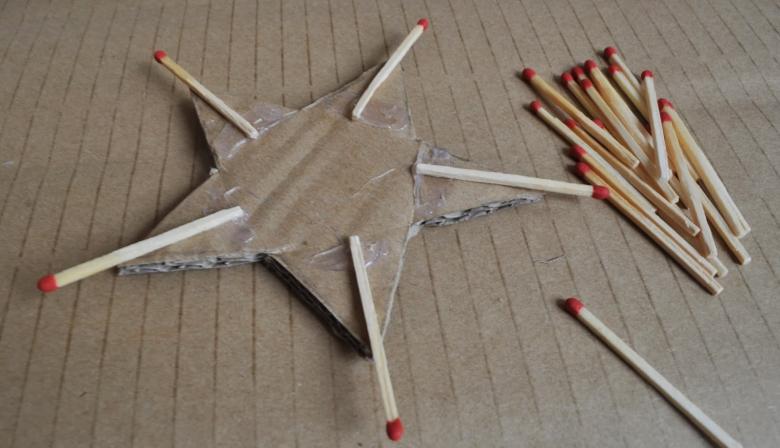 Hus, slot, kirke, tempel, godt: hvordan man laver af tændstikker uden lim med egne hænder, trin for trin instruktioner