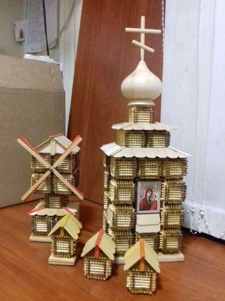 Hus, slot, kirke, tempel, godt: hvordan man laver af tændstikker uden lim med egne hænder, trin for trin instruktioner