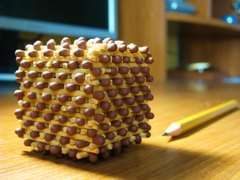 Hus, slot, kirke, tempel, godt: hvordan man laver af tændstikker uden lim med egne hænder, trin for trin instruktioner