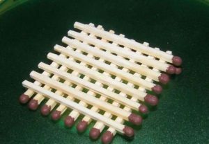 Hus, slot, kirke, tempel, godt: hvordan man laver af tændstikker uden lim med egne hænder, trin for trin instruktioner