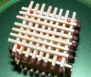 Hus, slot, kirke, tempel, godt: hvordan man laver af tændstikker uden lim med egne hænder, trin for trin instruktioner