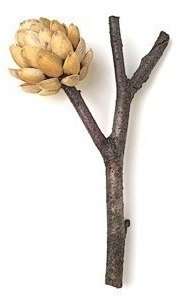 Lav først et par af disse emner. Deres antal afhænger af antallet af gafler på hovedgrenen. Læg de færdige klumper på en gren.