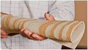 Omkostningerne ved efterligninger er meget lavere end for en naturlig fleksibel sten, men eksperter anbefaler ikke at købe den af flere årsager. For en fleksibel sten tages en epoxymørtel i modsætning til efterligning