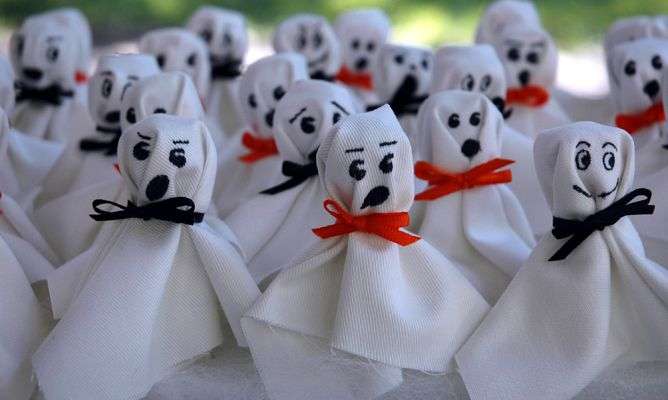 صورة الحرف اليدوية لجميع القديسين