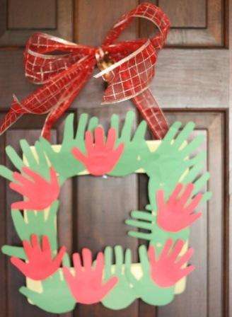 Jotta seppele voidaan ripustaa seinälle tai oveen, sinun on kiinnitettävä silmukka siihen.