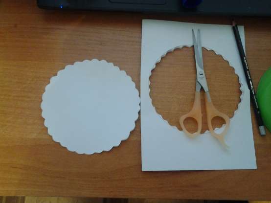 أفكار حرفية ليوم 8 مارس للأطفال الأكبر سنًا في رياض الأطفال الحرف اليدوية ليوم 8 مارس في روضة الأطفال