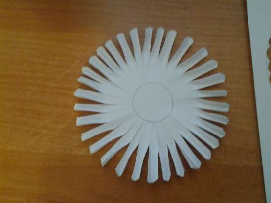 أفكار حرفية ليوم 8 مارس للأطفال الأكبر سنًا في رياض الأطفال الحرف اليدوية ليوم 8 مارس في روضة الأطفال