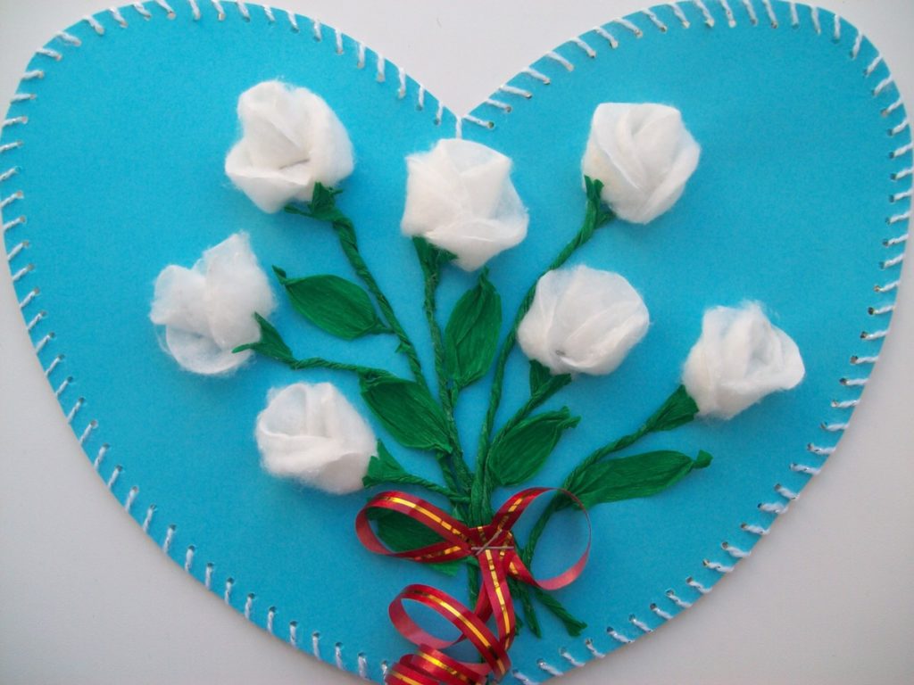 صور الحرف اليدوية لروضة 8 مارس