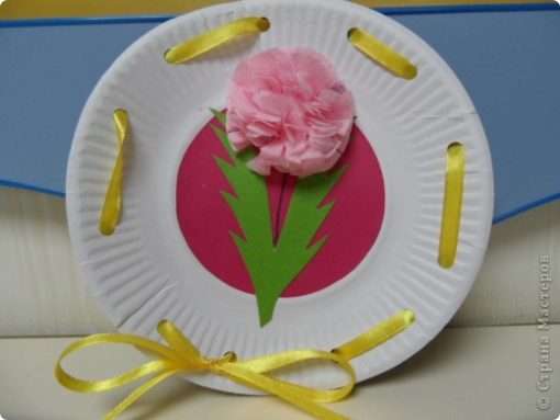 صور الحرف اليدوية لروضة 8 مارس