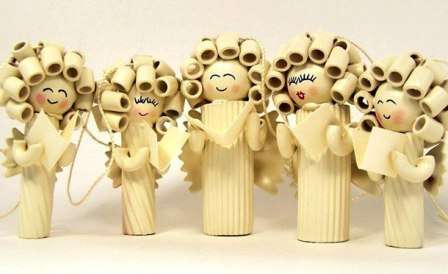 DIY cestovinové hračky na vianočný stromček