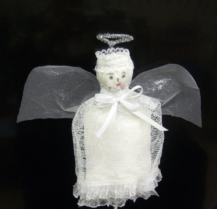 käsitöitä Kristuksen kasteelle