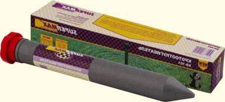 Esteen luominen. Puutarhan koko rajalla kaivetaan metalliverkko hieman yli metrin syvyyteen. Tämä rajoittaa eläimen pääsyä sivustolle.