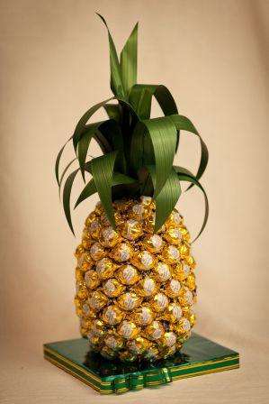 DIY ananas makeisista ja samppanjasta. Video