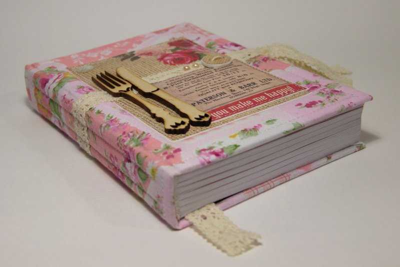 Πώς να φτιάξετε ένα σημειωματάριο: τύποι φορητών υπολογιστών, τα πλεονεκτήματα ενός χειροποίητου σημειωματάριου, ιδέες φωτογραφιών και κύρια μαθήματα για το πώς και από τι να φτιάξετε ένα σημειωματάριο