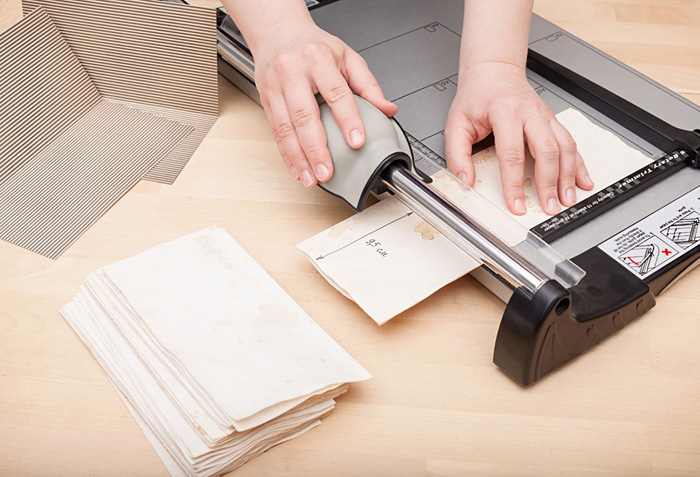 Πώς να φτιάξετε ένα σημειωματάριο: τύποι φορητών υπολογιστών, τα πλεονεκτήματα ενός χειροποίητου σημειωματάριου, ιδέες φωτογραφιών και κύρια μαθήματα για το πώς και από τι να φτιάξετε ένα σημειωματάριο