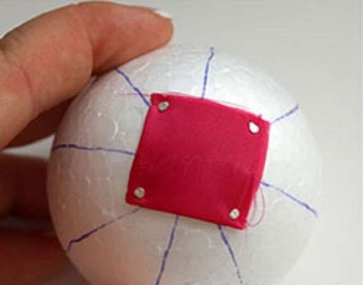 Sådan laver du smukt julelegetøj Sådan laver du smukt julelegetøj