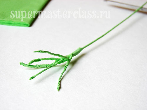 DIY κρίνα από χαρτί: φωτογραφία βήμα προς βήμα