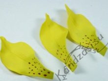 Πώς να φτιάξετε ένα κρίνο από χαρτί σε διαφορετικές τεχνικές: οδηγίες βήμα προς βήμα DIY, τα απαραίτητα εργαλεία και υλικά