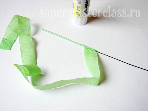 Κυματοειδές χαρτί μίσχος κρίνου