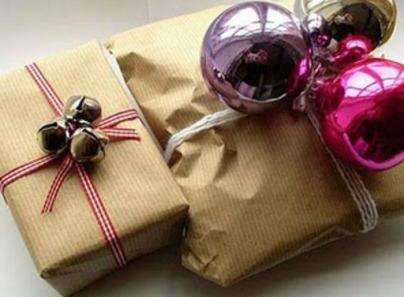 Kuinka tehdä joululahjoja omin käsin Lomalahjojen suunnittelu perheelle ja ystäville