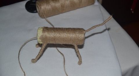 الجوت الكلب الحرفية