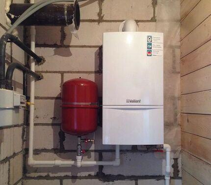 Turboladet gasvæghængt kedel Turboladet gasvæghængt kedel