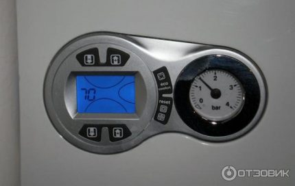 Elektricitetsafhængig automatisering af en gasatmosfærisk kedel Flygtig automatisering