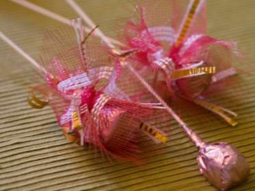 Mitä käsitöitä tehdä makeisista uudelle vuodelle DIY karkkia käsitöitä uudelle vuodelle