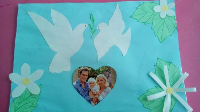 DIY -käsitöitä perheen rakkauden ja uskollisuuden päivälle