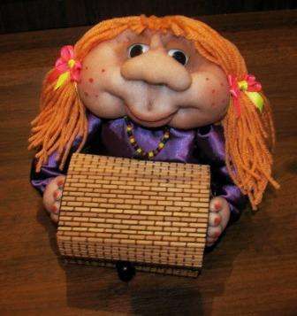 Tee-se-itse-nuket sukkahousukuvasta. Ohjeet aloittelijoille