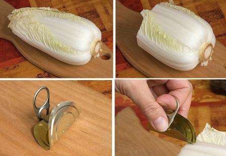 Ud over kål skal du bruge et dåse låg som på billedet. Et oliven- eller olivenlåg er ideelt. Fold det halvt, så det er praktisk at skære kålen i små og tynde stykker.