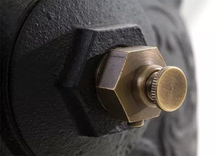 Εγκατάσταση εξαερισμού στην μπαταρία Εγκατάσταση εξαερισμού στην μπαταρία