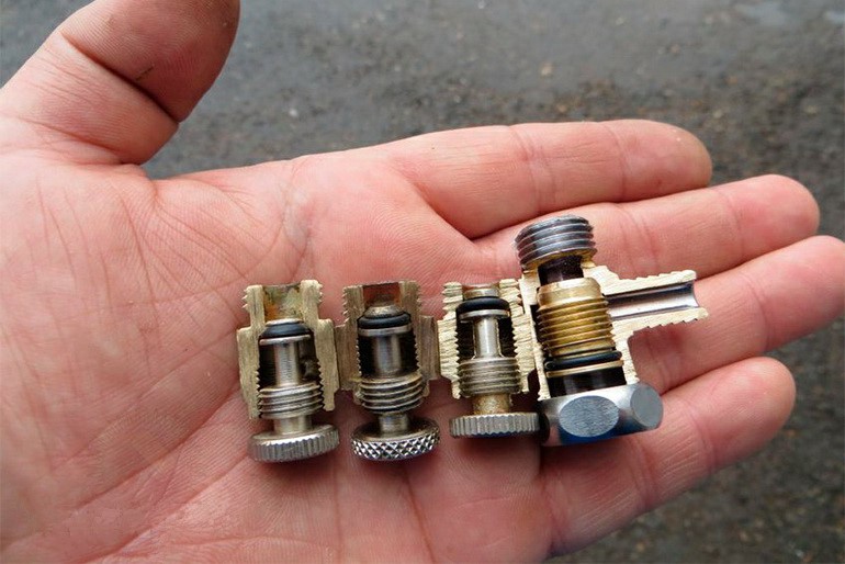 Γερανός Mayevsky: αρχή λειτουργίας, τύποι, σωστή εγκατάσταση